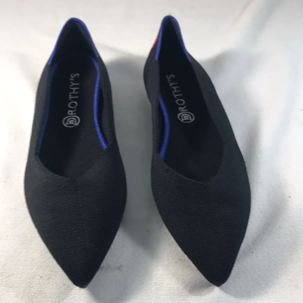 Rothy’s Women’s The Point Black Slip-On Flats with Italian Flag Stripe Heel W7.5